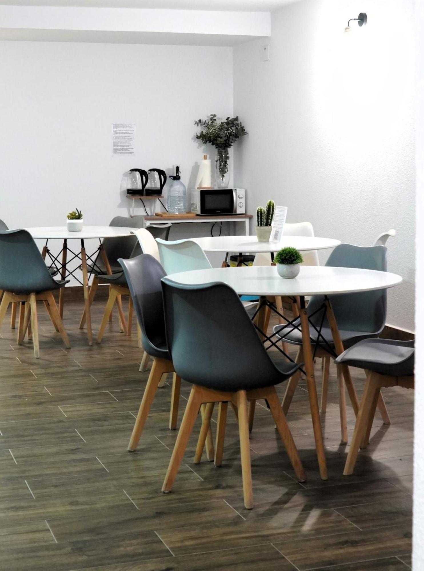El Patio Hostal Alicante Dış mekan fotoğraf